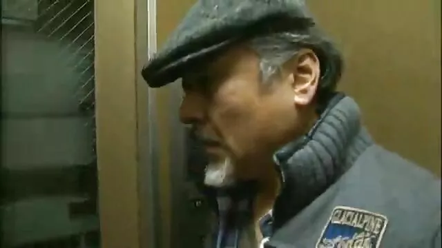 怀孕的奶子-大钉 女性化的漫画色情