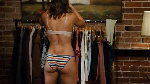 游戏酷刑奴隶性 英语性漫画