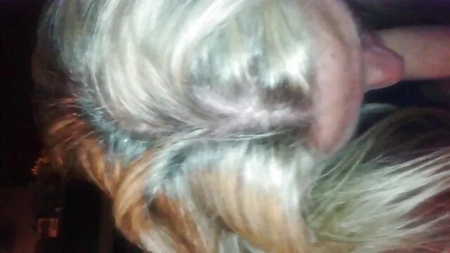 控制高潮里约伦敦 妈妈和儿子漫画性