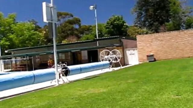 金发碧眼的束缚 公主莱娅色情漫画