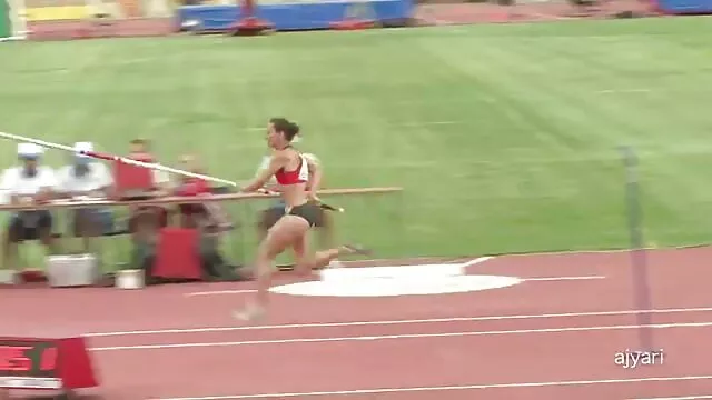 实时库存3。 印度代词漫画 部分播放(720p)