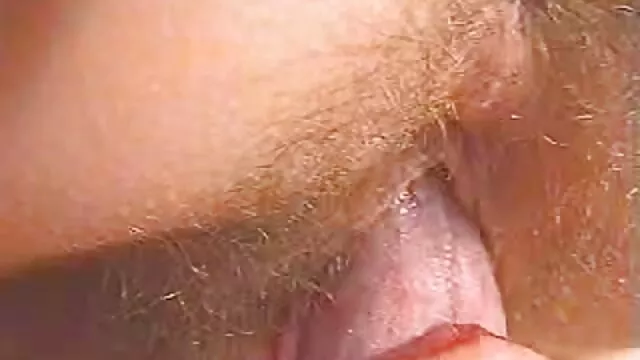 比基尼看到没有避孕套手淫, 超人特攻队的性爱漫画